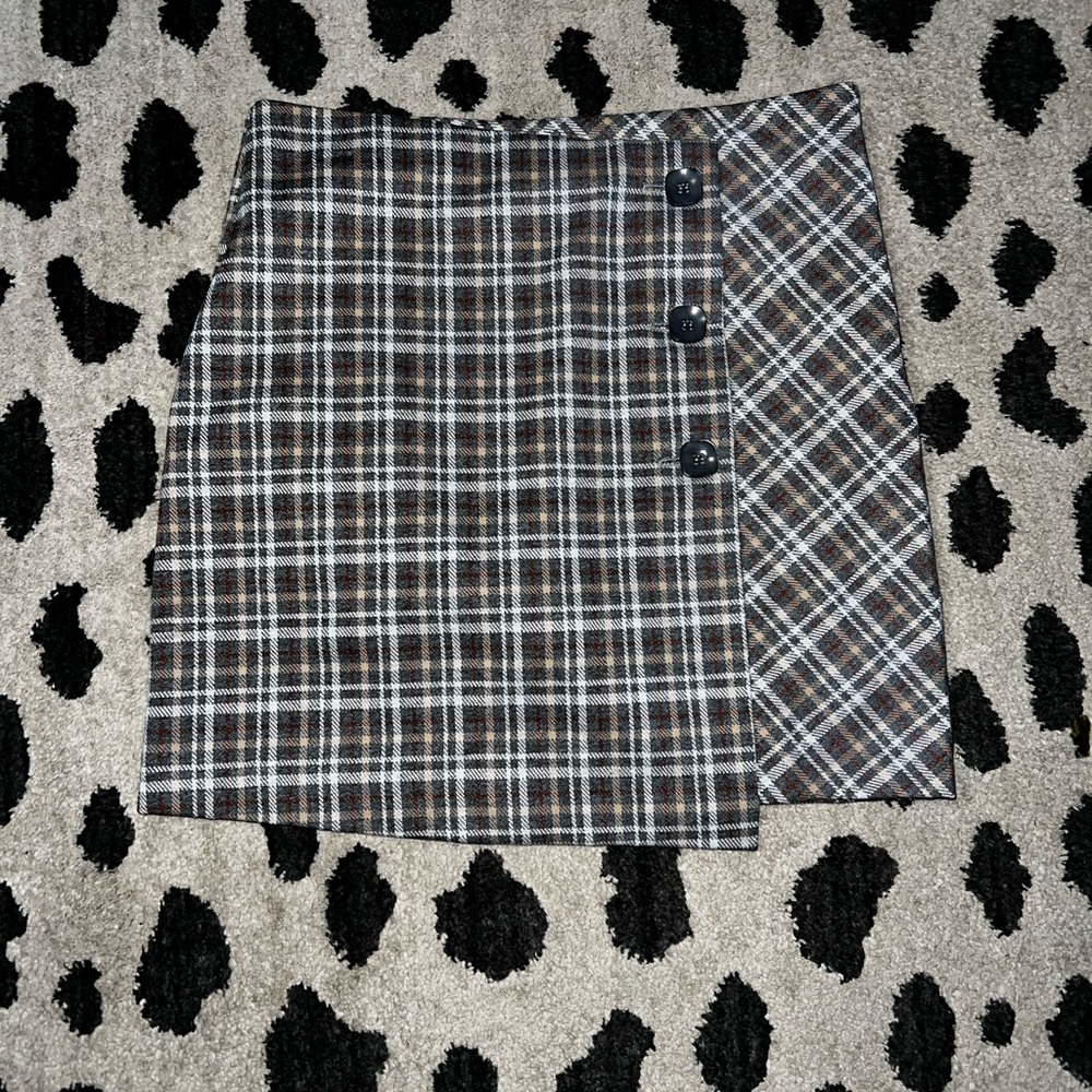 Plaid Button-Accent Skirt